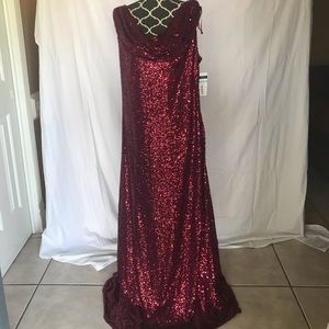 CACHET MAROON FULL SEQUIN EVENING GOWN NWT